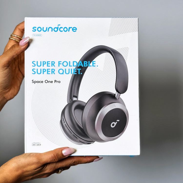 هدفون بلوتوثی انکر مدل Soundcore Space One Pro مشکی